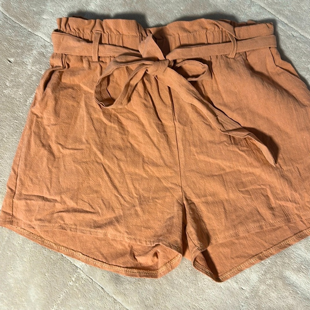 Shein Bag shorts, soft peach, never worn, size medium
